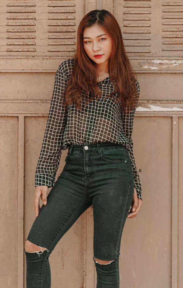 40538 6169 black female jeans